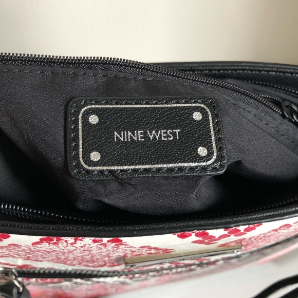 New Nine West Crossbody Bag Exclusively Made For Macy - Picture 5 of 14
